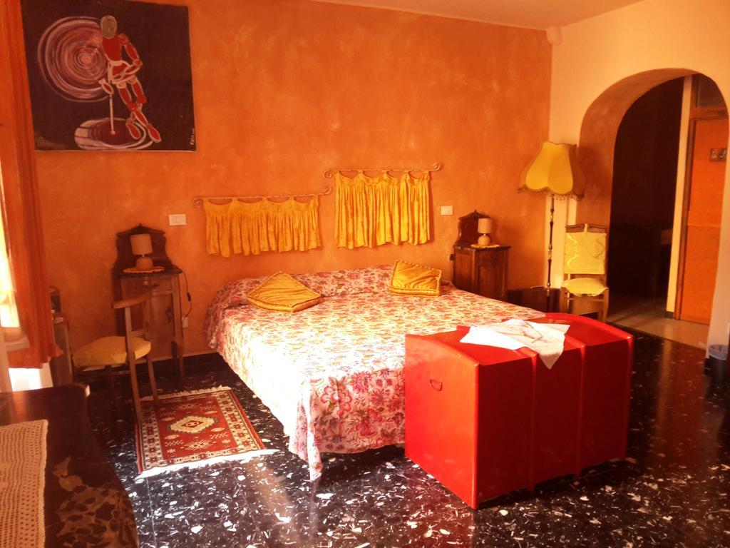 B&B Au Caruggiu Ceriale Room photo