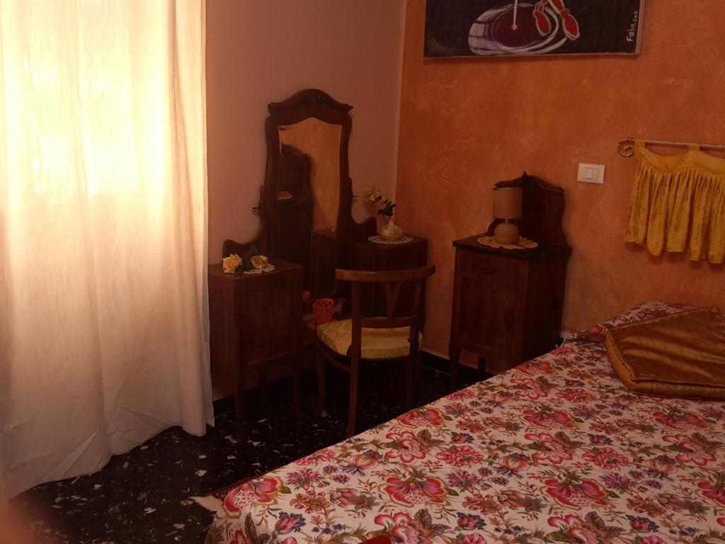B&B Au Caruggiu Ceriale Room photo