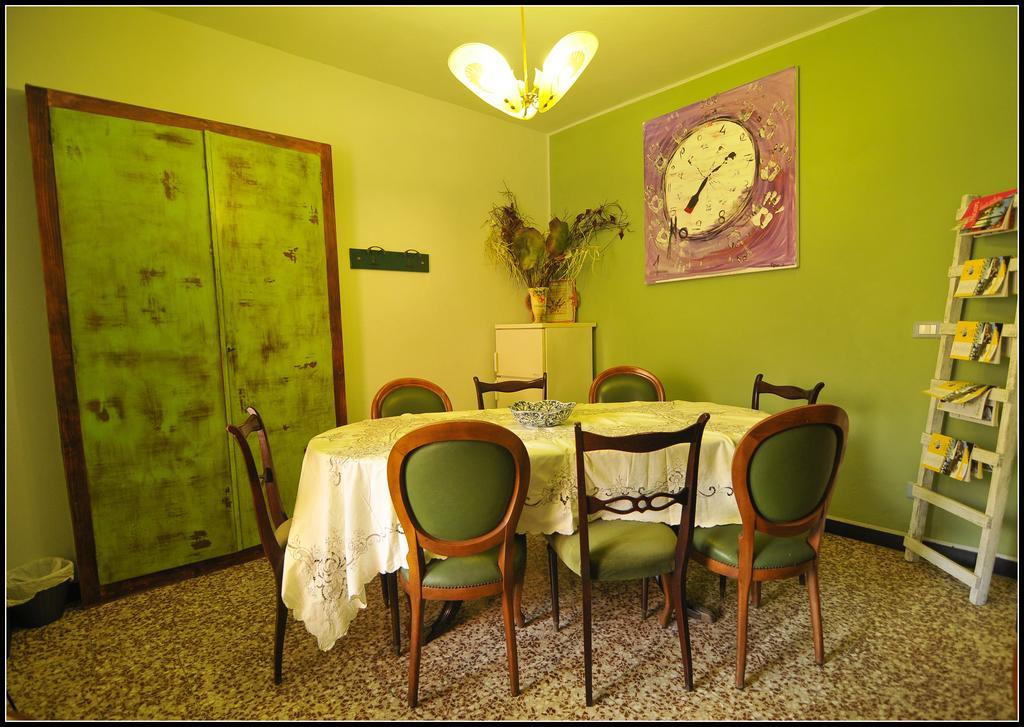 B&B Au Caruggiu Ceriale Exterior photo