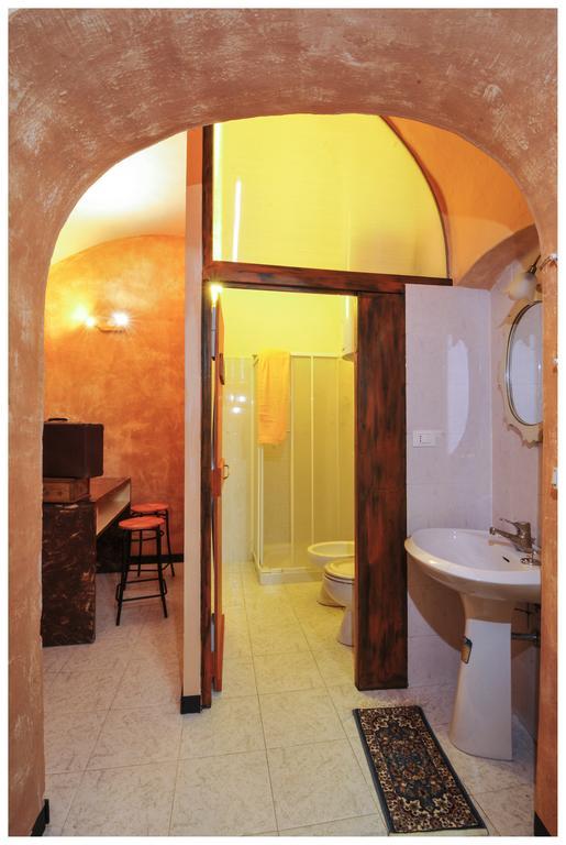 B&B Au Caruggiu Ceriale Room photo